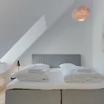 Harbour Penthouse