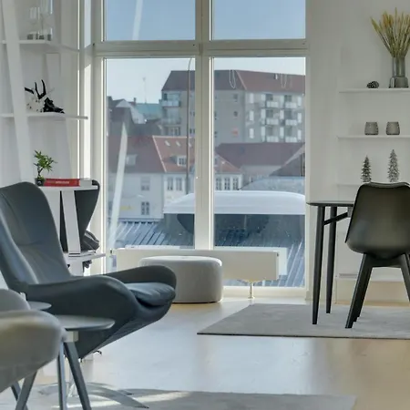 Harbour Penthouse شقة