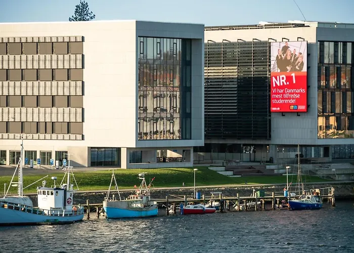 Harbour Penthouse Apartment
